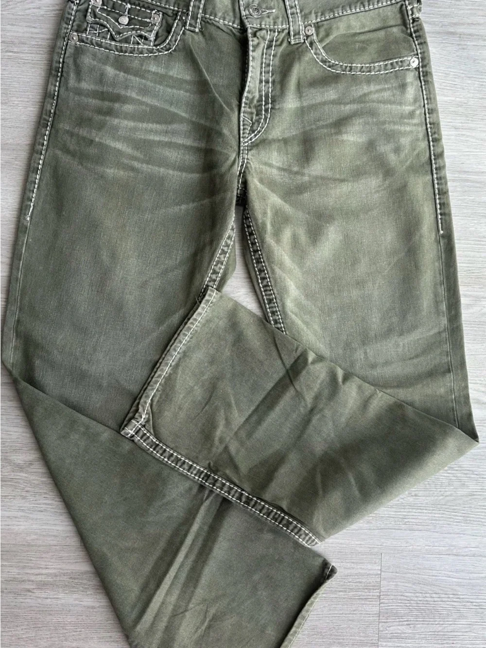 True Religion Men's Straight Jeans in Olive